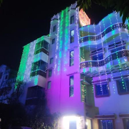 Roxy Inn,Cuttack Buitenkant foto