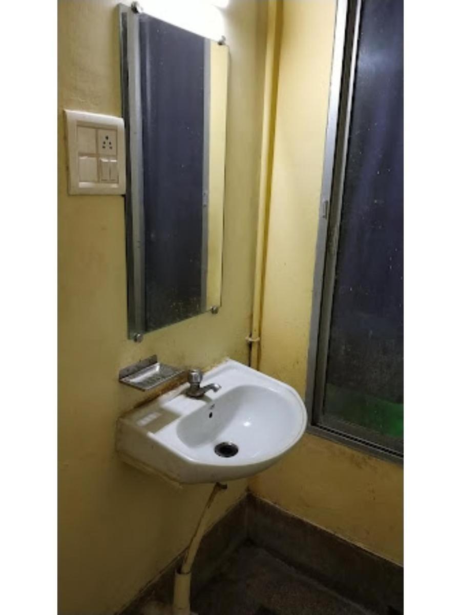 Roxy Inn,Cuttack Buitenkant foto