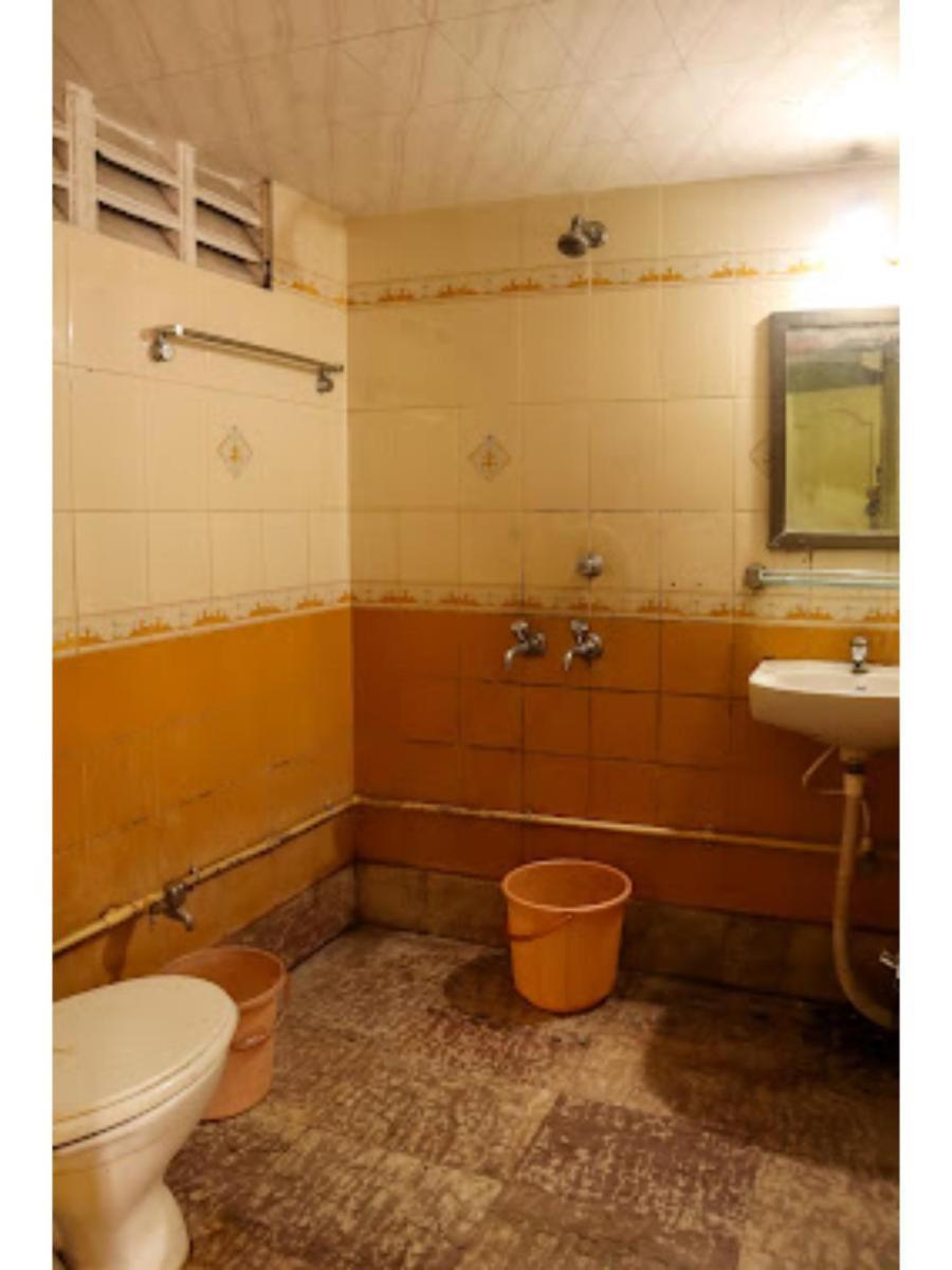 Roxy Inn,Cuttack Buitenkant foto